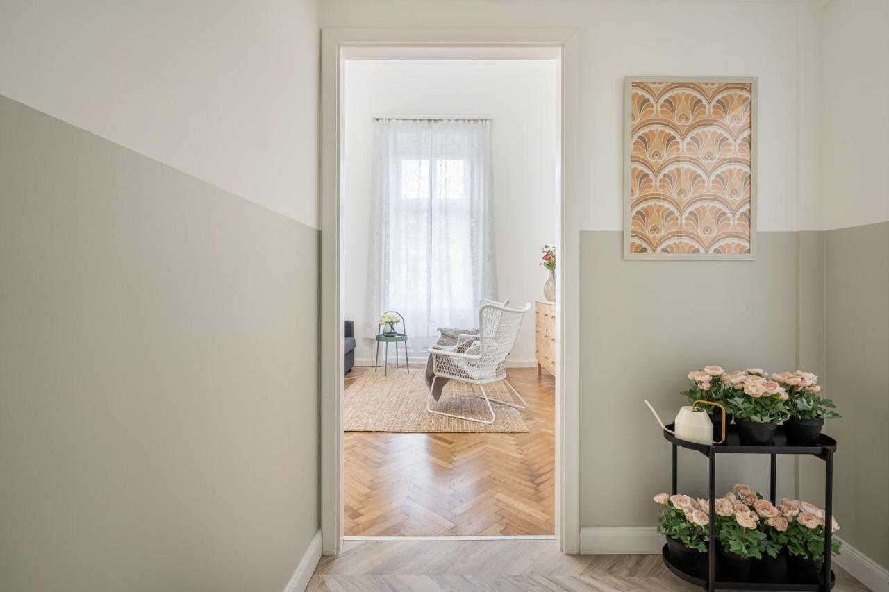 Atmos Glare Apartment Budapeszt Zewnętrze zdjęcie