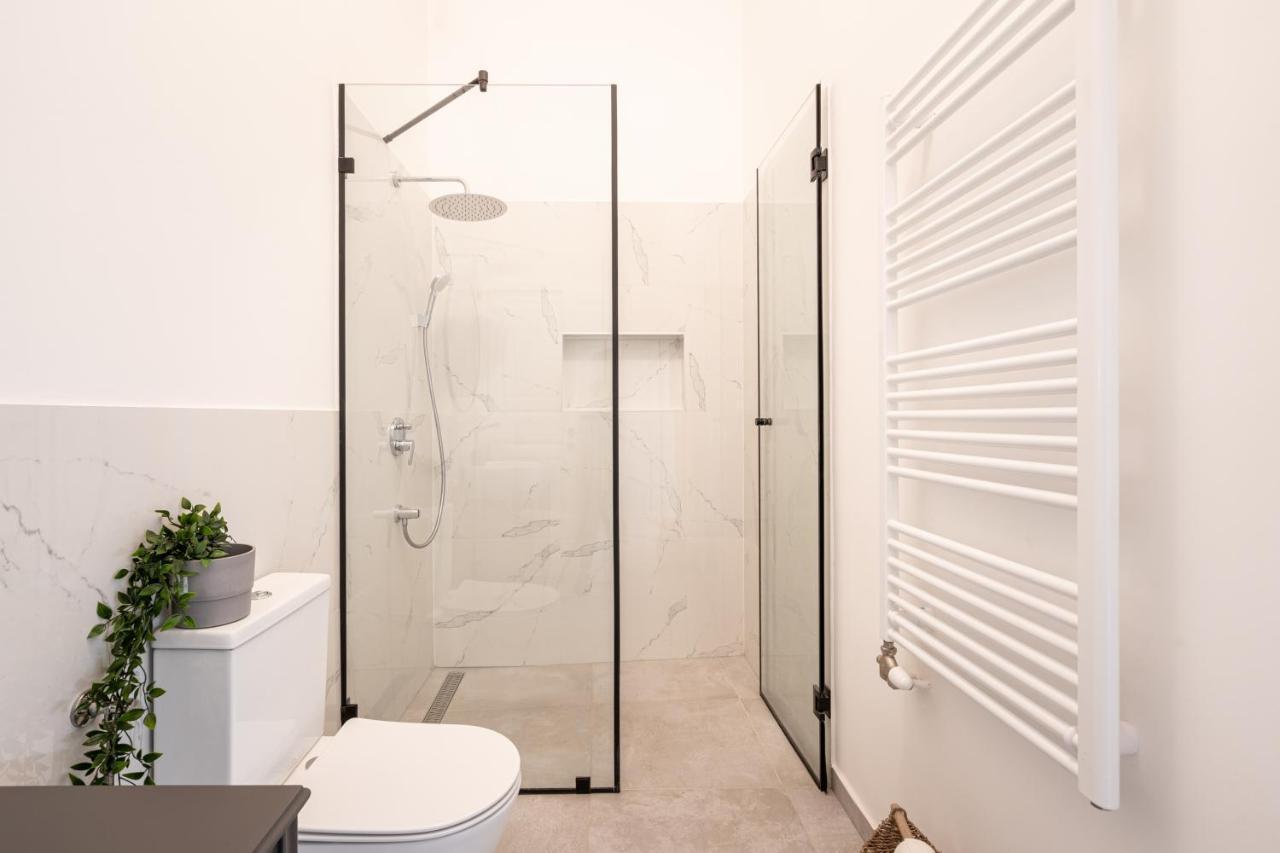 Atmos Glare Apartment Budapeszt Zewnętrze zdjęcie