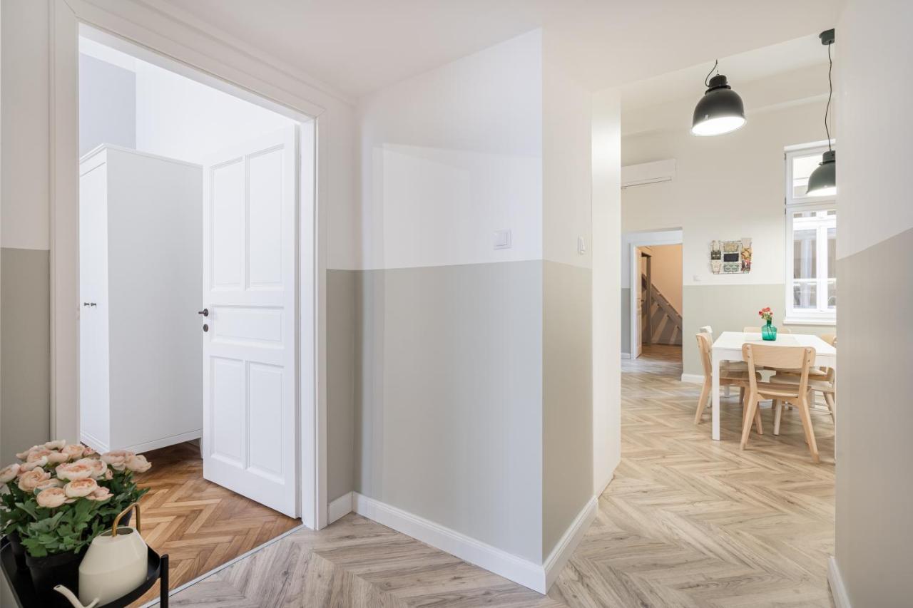 Atmos Glare Apartment Budapeszt Zewnętrze zdjęcie